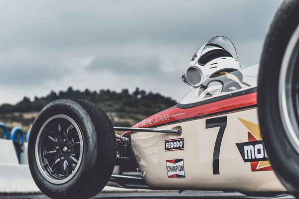 single seater classic racing school charade photo 6