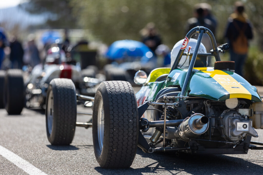 Participez à des événements historiques en monoplace avec Classic Racing School.