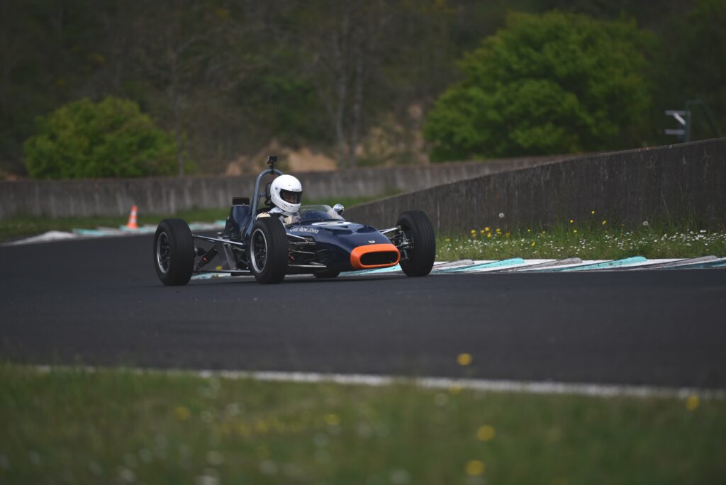 stage de pilotage monoplace historique circuit Charade classic racing school